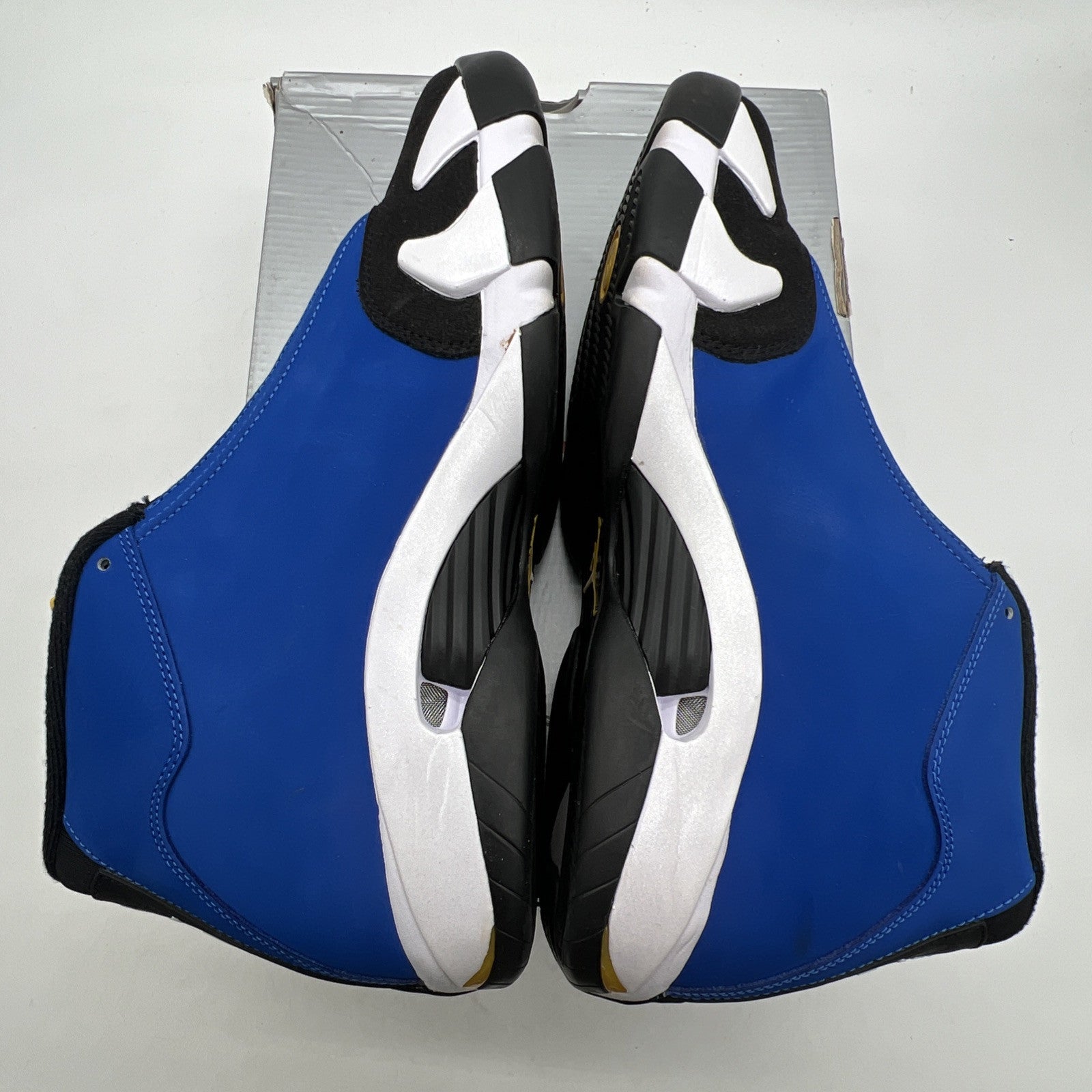 Size 11 - Air Jordan 14 Retro Laney (487471-407)