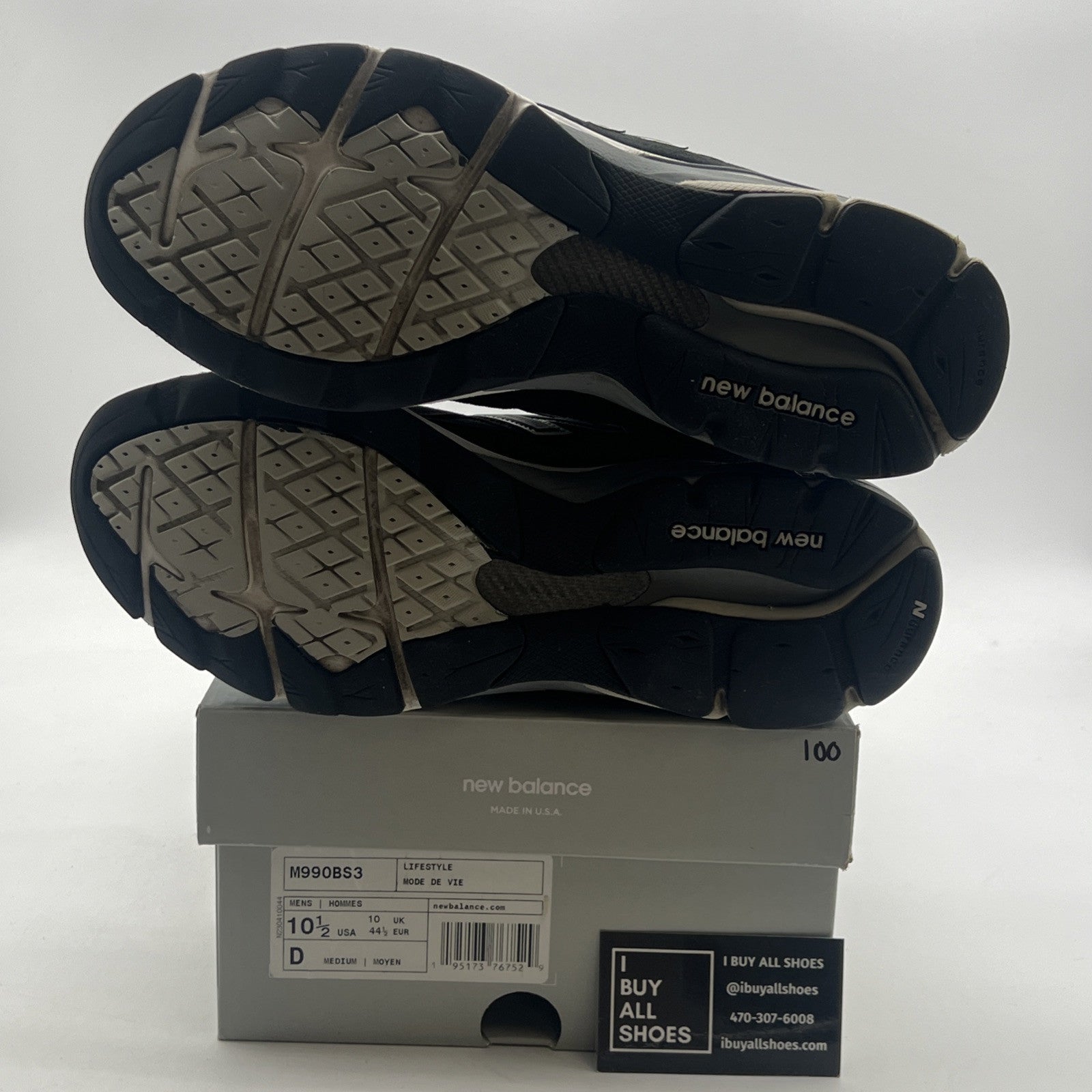 Size 10.5 - New Balance 990v3 Black And Silver (M990BS3)